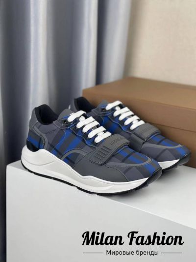 Burberry V13739