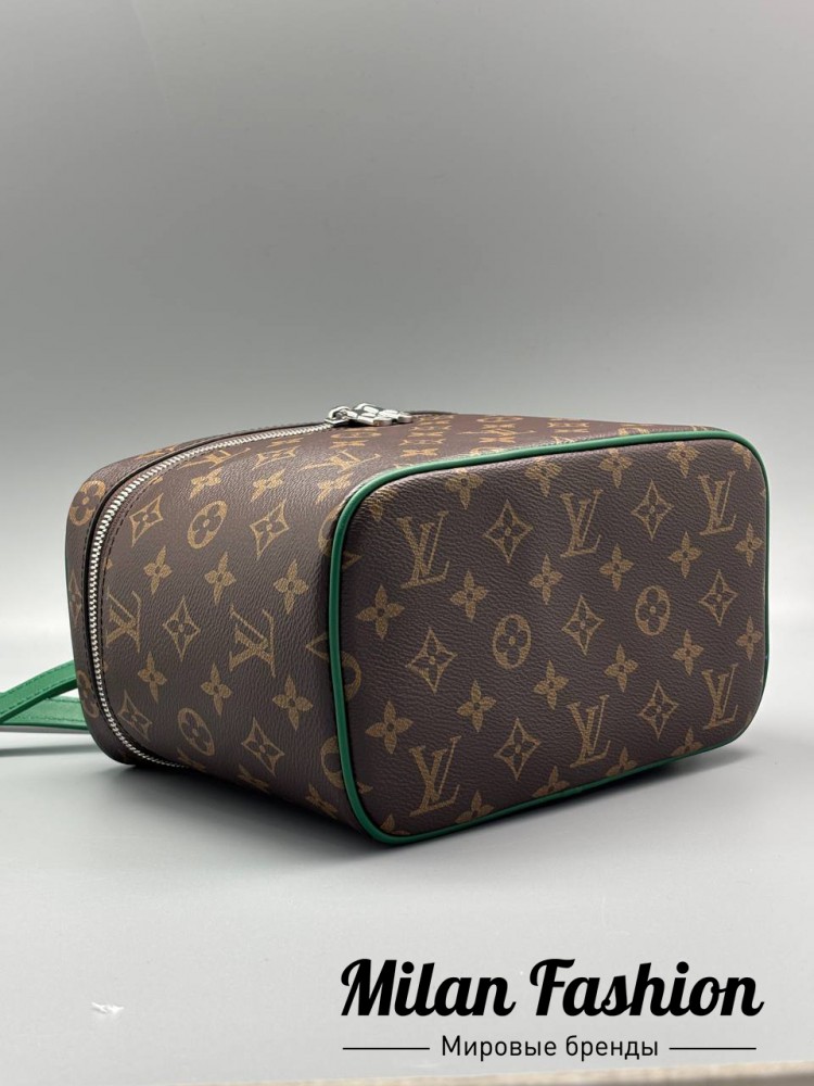 Косметичка  Louis Vuitton V52557. Вид 4