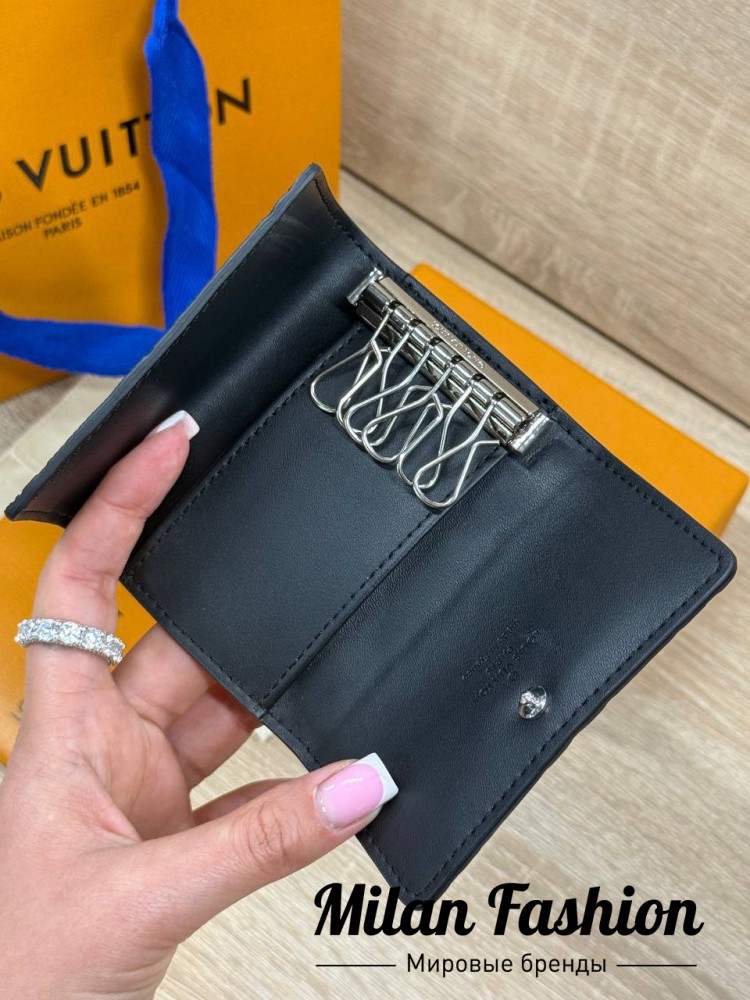 Ключница  Louis Vuitton V52599. Вид 3