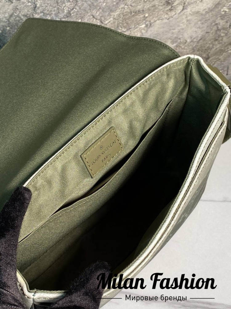 Сумка  Louis Vuitton V52206. Вид 4