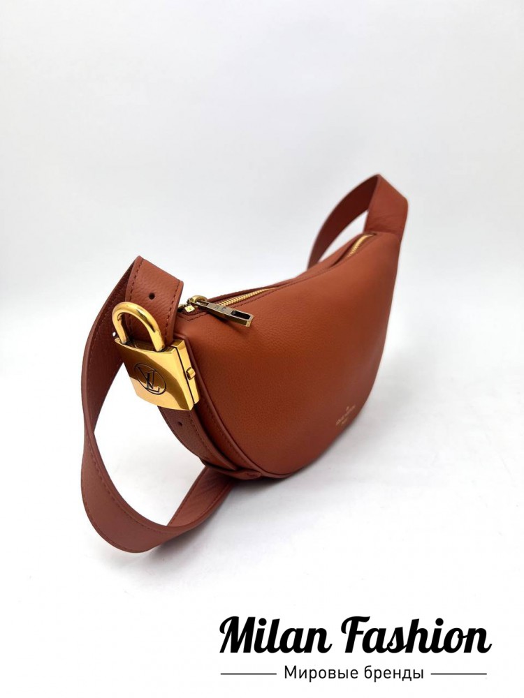 Сумка Low Key  Louis Vuitton V33531. Вид 9
