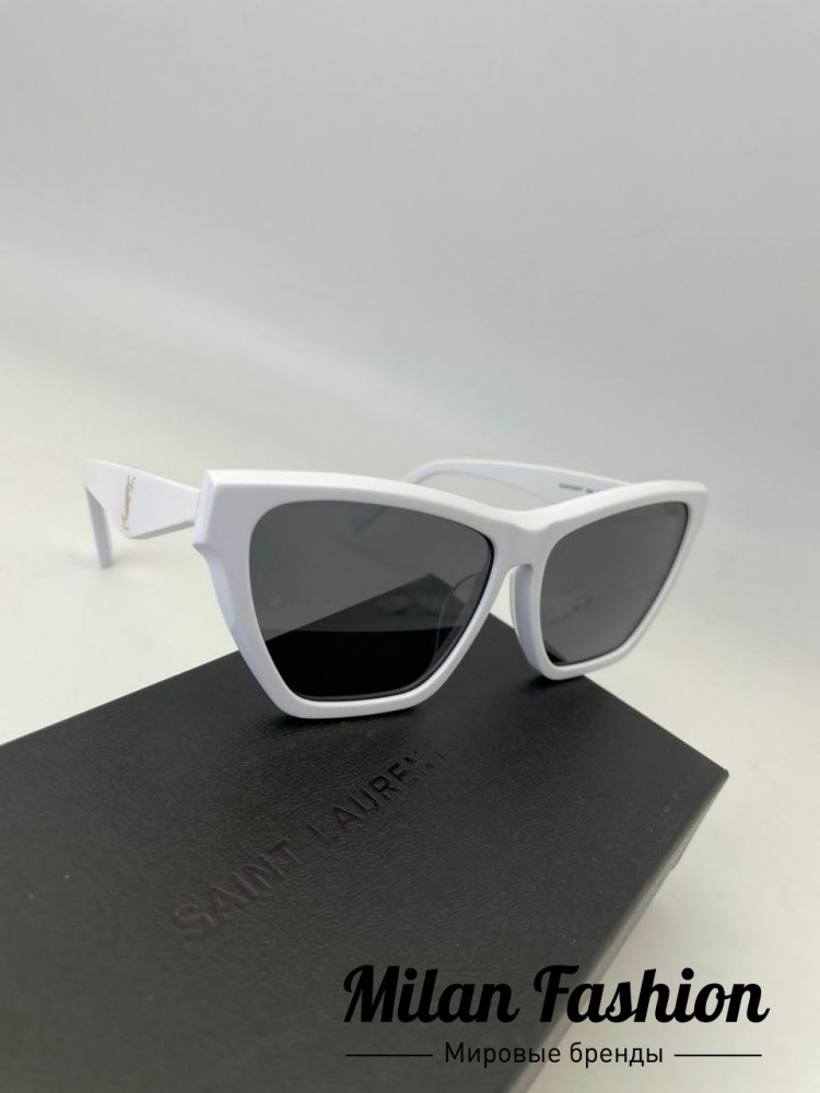 Очки  Prada V13503. Вид 1