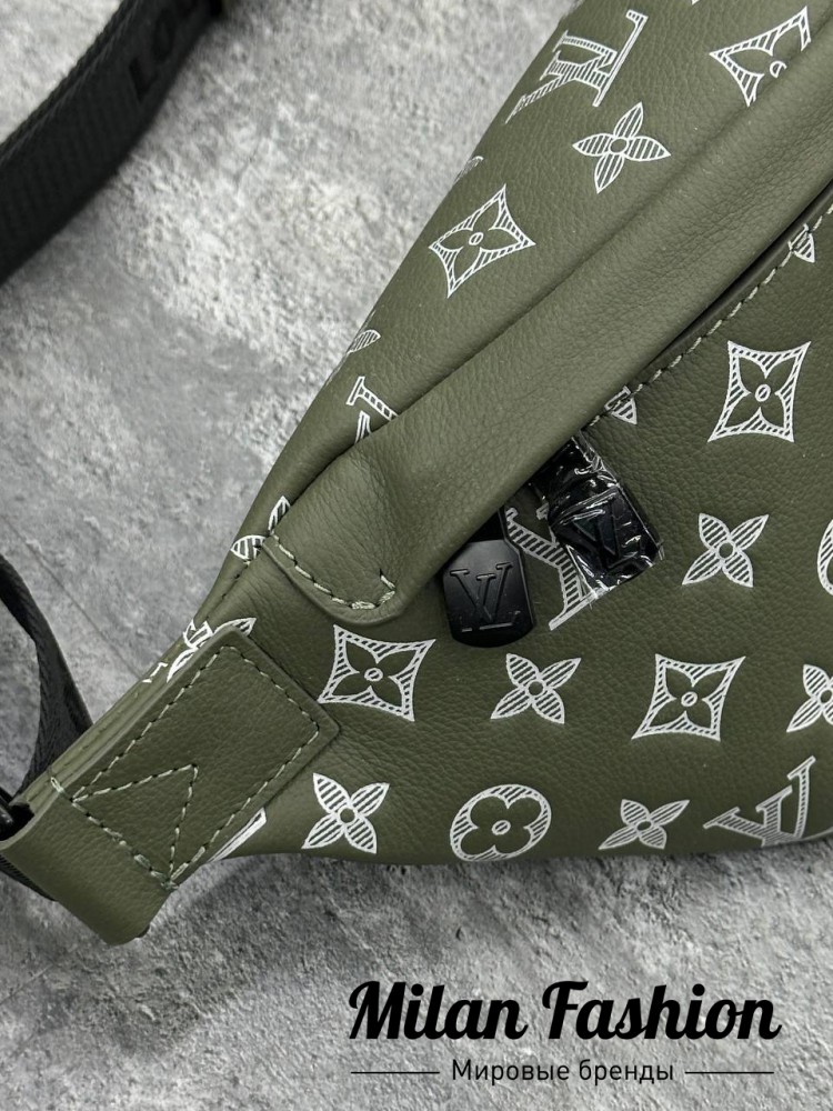 Сумка поясная  Louis Vuitton V52403. Вид 2