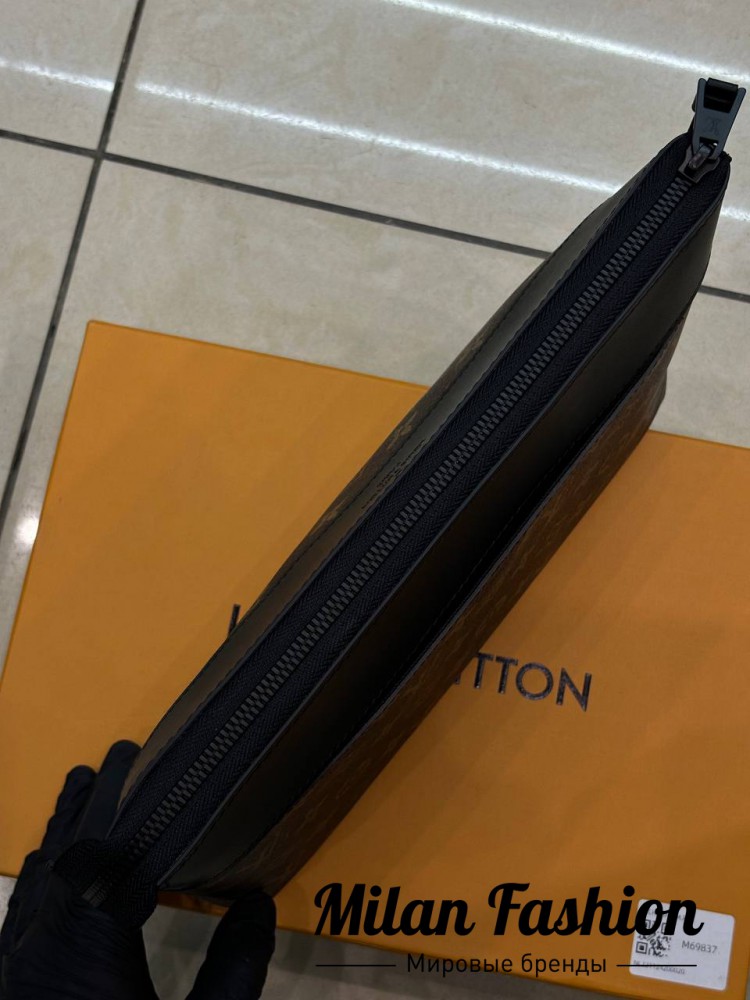 Папка  Louis Vuitton V52025. Вид 3