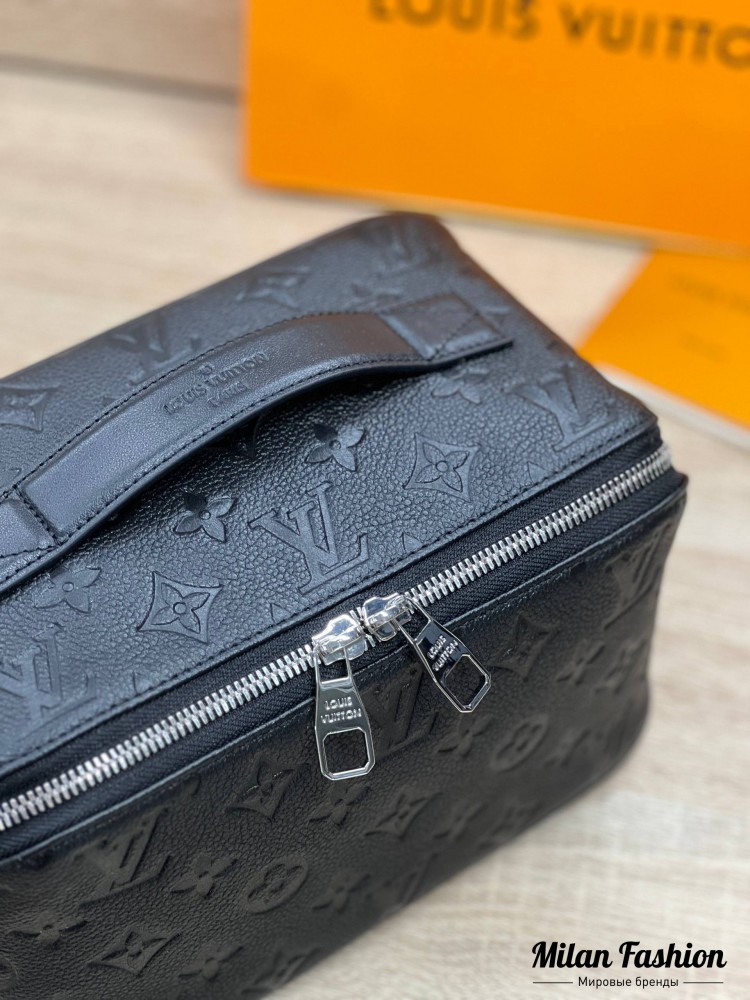 Несессер  Louis Vuitton V52427. Вид 3