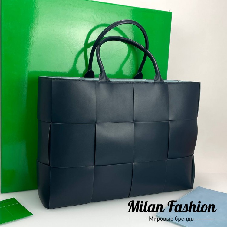 Сумка  Veneta Arco Tote  Bottega Veneta V33712. Вид 1