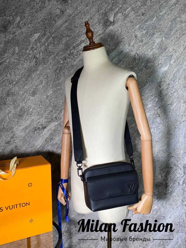 Сумка  Louis Vuitton V33907. Вид 1