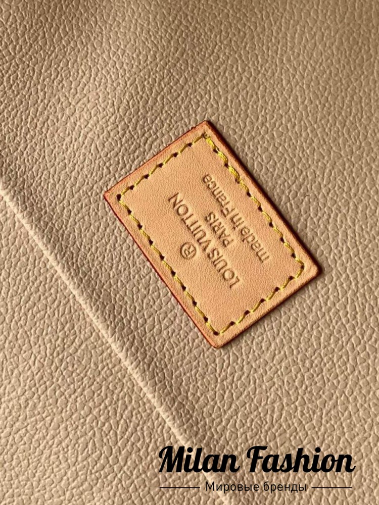 Косметичка  Louis Vuitton V33171. Вид 10