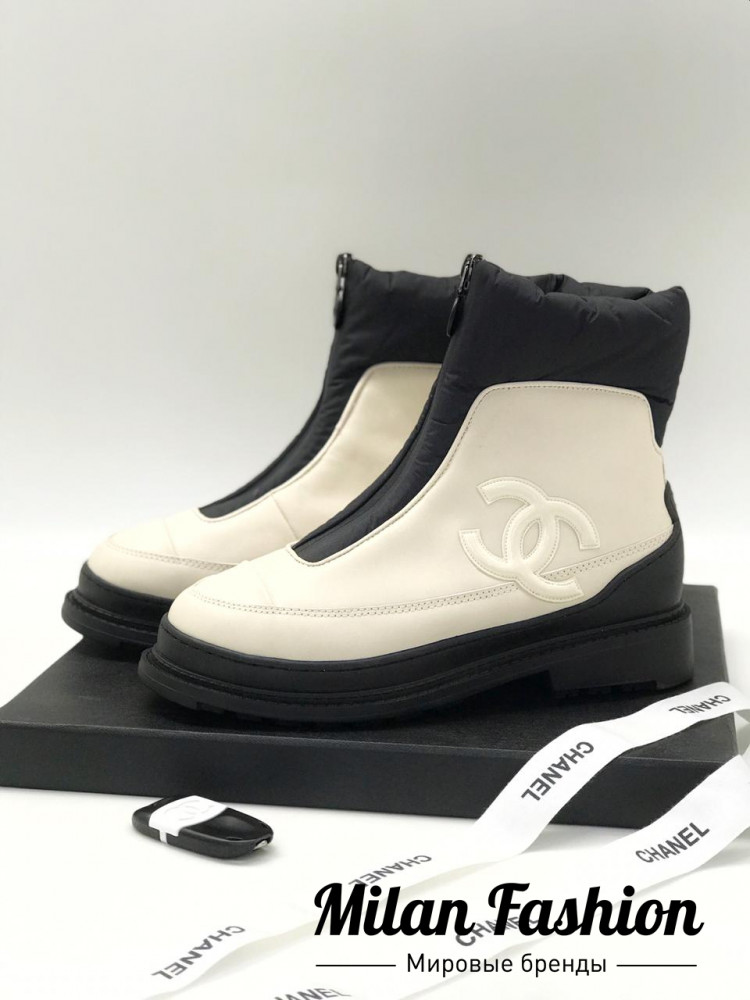 Ботинки Chanel V3815. Вид 1