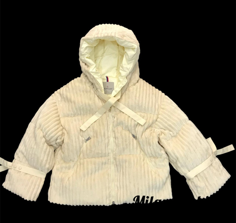Куртка Moncler V5708. Вид 1