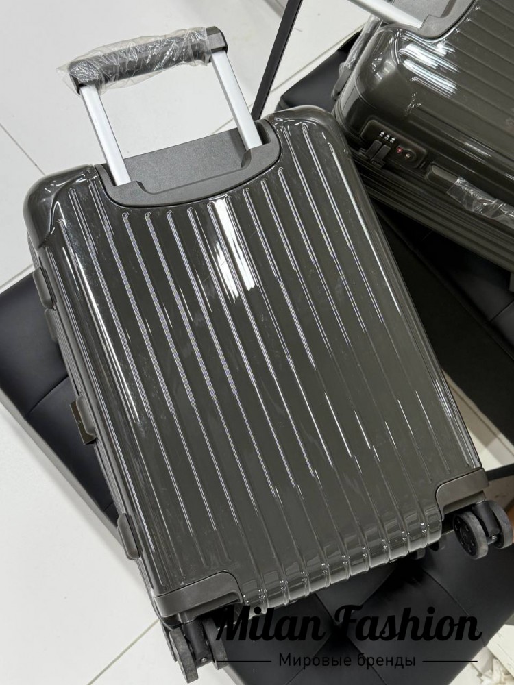 Чемодан Rimova  … V52538. Вид 2