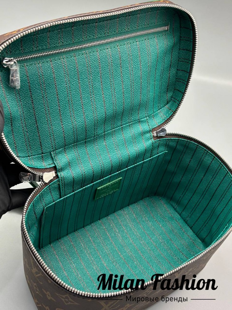 Косметичка  Louis Vuitton V52557. Вид 3