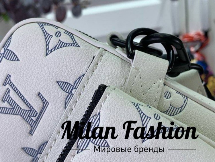 Сумка  Louis Vuitton V33680. Вид 8