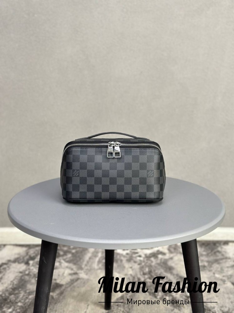 Несессер  Louis Vuitton V52070. Вид 1