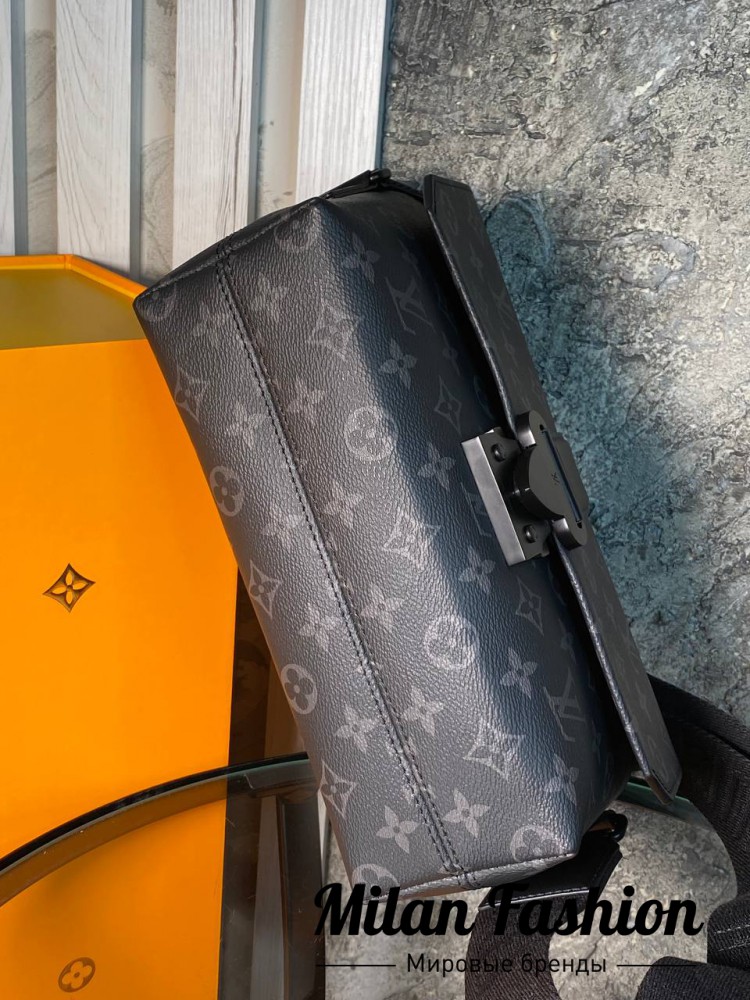 Мессенджер S-Cape Louis Vuitton V33590. Вид 4