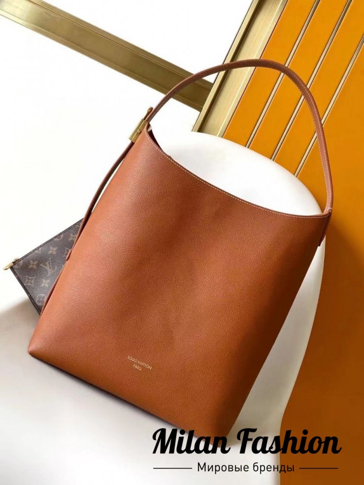 Сумка Low Key Hobo Louis Vuitton V33580. Вид 1