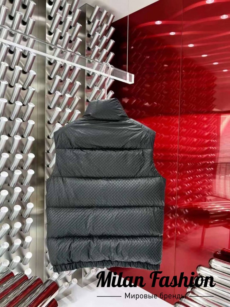 Жилет  Prada V33451. Вид 2