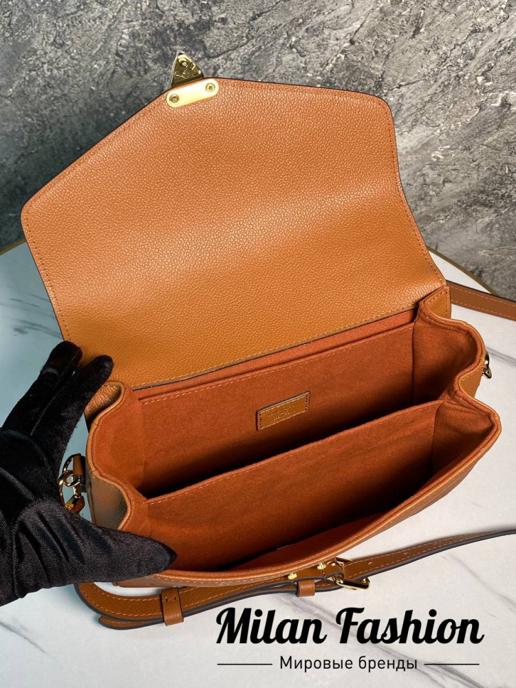 Сумка Pochette Metis Louis Vuitton V33719. Вид 5