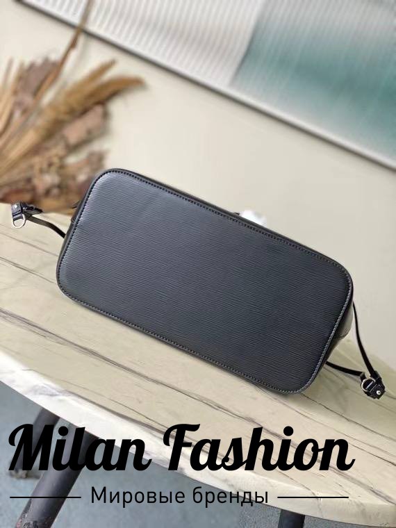 Сумка Neverfull MM Louis Vuitton V52394. Вид 3