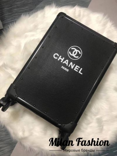 Чемодан  Chanel #V13673