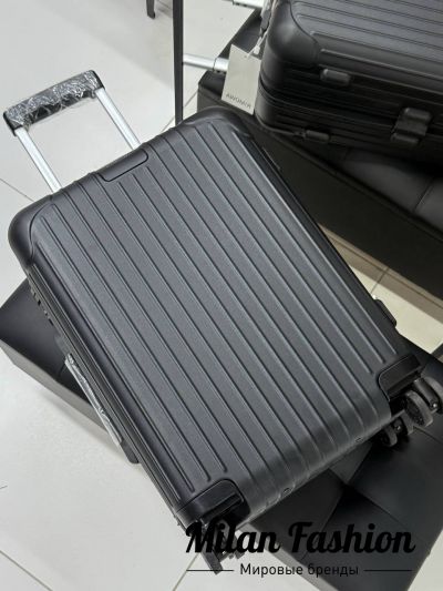 Чемодан Rimova 